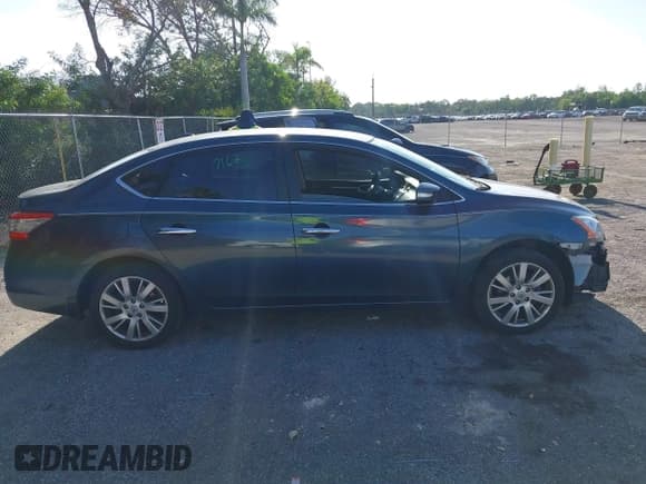 ✅ 2015 Nissan Sentra SV • VIN: 3N1AB7AP8FY330148 • Lot: 42914152. Wystawiony na IAAI z przebiegiem 110 572 mil. Bezpłatny archiwum sprzedaży aukcyjnych z USA i szczegółowy raport historii pojazdu na DreamBid. Zdjęcie 14.