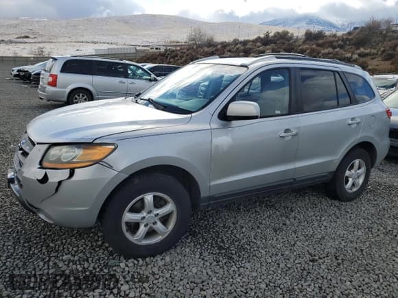 ✅ 2007 Hyundai Santa Fe GLS • VIN: KM8SG73D87U108280 • Lot: 81076294. Listed on Copart with 266,934 mi. Free auction sales archive from the USA and detailed vehicle history report at DreamBid. Image 1.
