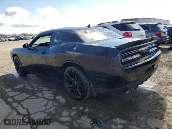 ✅ 2017 Dodge Challenger R/T • VIN: 2C3CDZBT3HH604862 • Lot: 45539544. Wystawiony na Copart z przebiegiem 70 821 mil. Bezpłatny archiwum sprzedaży aukcyjnych z USA i szczegółowy raport historii pojazdu na DreamBid. Zdjęcie 2.