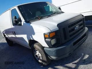 ✅ 2008 Ford Econoline Cargo Commercial • VIN: 1FTNE24W98DA25324 • Lot: 41673162. Wystawiony na IAAI z przebiegiem Nie podano. Bezpłatny archiwum sprzedaży aukcyjnych z USA i szczegółowy raport historii pojazdu na DreamBid. Zdjęcie 1.