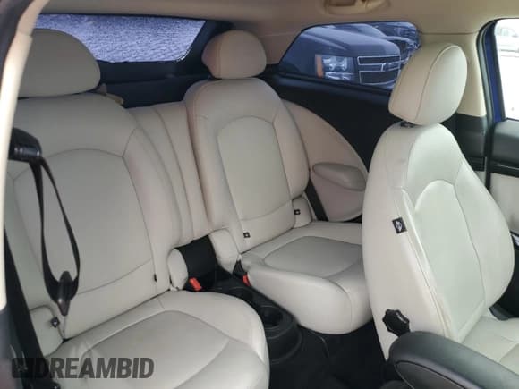 ✅ 2014 MINI Paceman S • VIN: WMWSS7C57EWN72168 • Lot: 64065725. Listed on Copart with 89,426 mi. Free auction sales archive from the USA and detailed vehicle history report at DreamBid. Image 10.