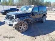 ✅ 2020 Jeep Wrangler Unlimited Sport Altitude • VIN: 1C4HJXDG0LW171400 • Lot: 41373446. Wystawiony na IAAI z przebiegiem 82 113 mil. Bezpłatny archiwum sprzedaży aukcyjnych z USA i szczegółowy raport historii pojazdu na DreamBid. Zdjęcie 2.