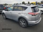 ✅ 2017 Toyota RAV4 LE • VIN: 2T3ZFREV4HW342945 • Лот: 85431185. Опубликован ранее на Copart с пробегом 104 769 миль. Бесплатный доступ к архиву аукционных продаж из США и подробный отчёт об истории автомобиля на DreamBid. Изображение 2.
