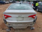 ✅ 2015 Hyundai Sonata Sport • VIN: 5NPE34AF4FH108205 • Лот: 43382150. Опубликован ранее на IAAI с пробегом 124 259 миль. Бесплатный доступ к архиву аукционных продаж из США и подробный отчёт об истории автомобиля на DreamBid. Изображение 16.