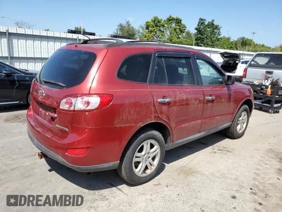 ✅ 2010 Hyundai Santa Fe GLS • VIN: 5NMSG3AB7AH366724 • Lot: 68895274. Listed on Copart with 348,312 mi. Free auction sales archive from the USA and detailed vehicle history report at DreamBid. Image 3.