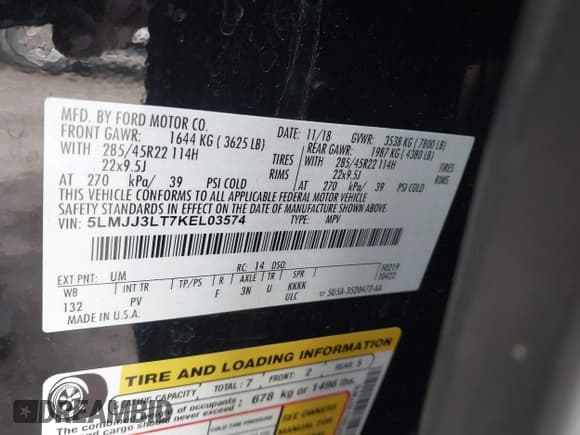 ✅ 2019 Lincoln Navigator Reserve • VIN: 5LMJJ3LT7KEL03574 • Lot: 41576411. Wystawiony na IAAI z przebiegiem 93 113 mil. Bezpłatny archiwum sprzedaży aukcyjnych z USA i szczegółowy raport historii pojazdu na DreamBid. Zdjęcie 9.