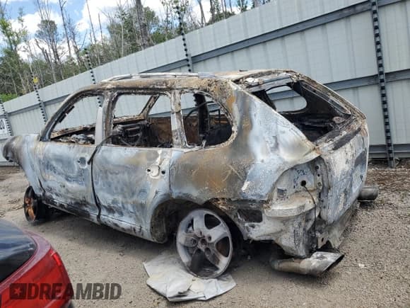 ✅ 2005 Porsche Cayenne S • VIN: WP1AB29P55LA65506 • Лот: 55427845. Опубликован ранее на Copart с пробегом Не указан. Бесплатный доступ к архиву аукционных продаж из США и подробный отчёт об истории автомобиля на DreamBid. Изображение 2.