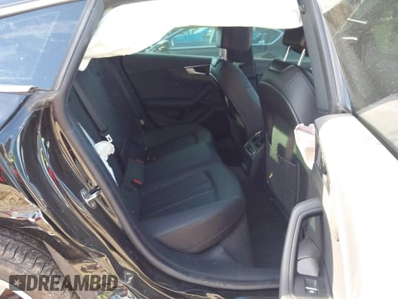 ✅ 2018 Audi A5 Sportback Premium Plus • VIN: WAUBNDF52JA090989 • Лот: 43369141. Опубликован ранее на IAAI с пробегом 63 622 миль. Бесплатный доступ к архиву аукционных продаж из США и подробный отчёт об истории автомобиля на DreamBid. Изображение 8.