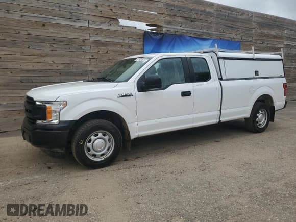 ✅ 2019 Ford F-150 XL • VIN: 1FTEX1C53KKE40414 • Lot: 71934145. Wystawiony na Copart z przebiegiem 49 545 mil. Bezpłatny archiwum sprzedaży aukcyjnych z USA i szczegółowy raport historii pojazdu na DreamBid. Zdjęcie 1.