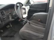 ✅ 2004 Dodge Dakota SLT • VIN: 1D7HG48N84S717848 • Lot: 84273764. Wystawiony na Copart z przebiegiem Nie podano. Bezpłatny archiwum sprzedaży aukcyjnych z USA i szczegółowy raport historii pojazdu na DreamBid. Zdjęcie 7.