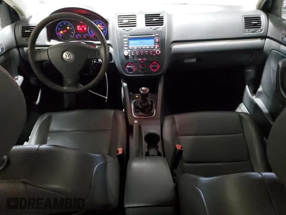 ✅ 2006 Volkswagen Jetta 2.5L • VIN: 3VWRF71K86M669179 • Лот: 56434375. Опубликован ранее на Copart с пробегом 175 120 миль. Бесплатный доступ к архиву аукционных продаж из США и подробный отчёт об истории автомобиля на DreamBid. Изображение 8.