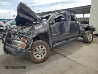 ✅ 2015 Chevrolet Silverado 2500HD LT • VIN: 1GC2KVE81FZ118528 • Lot: 69119535. Listed on Copart with 205,366 mi. Free auction sales archive from the USA and detailed vehicle history report at DreamBid. Image 1.