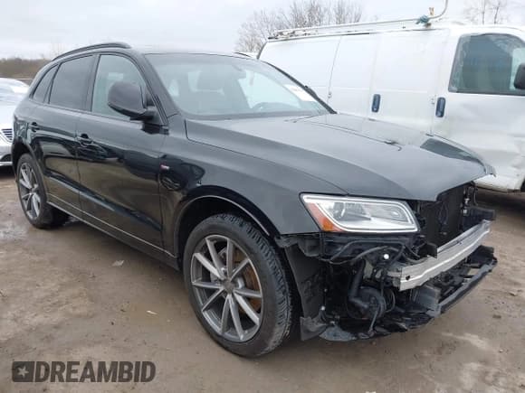✅ 2015 Audi Q5 Prestige • VIN: WA1WGAFP1FA043517 • Лот: 42001915. Опубликован ранее на IAAI с пробегом 58 384 миль. Бесплатный доступ к архиву аукционных продаж из США и подробный отчёт об истории автомобиля на DreamBid. Изображение 1.