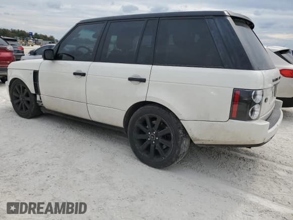✅ 2009 Land Rover Range Rover HSE • VIN: SALMF15439A299906 • Lot: 77558174. Wystawiony na Copart z przebiegiem Nie podano. Bezpłatny archiwum sprzedaży aukcyjnych z USA i szczegółowy raport historii pojazdu na DreamBid. Zdjęcie 2.