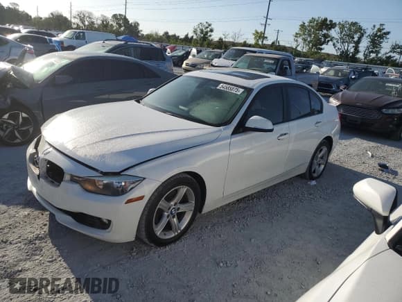 ✅ 2013 BMW 3 Series 328i • VIN: WBA3A5G52DNP19023 • Lot: 54585875. Listed on Copart with 153,231 mi. Free auction sales archive from the USA and detailed vehicle history report at DreamBid. Image 1.