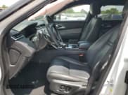 ✅ 2021 Land Rover Range Rover Velar R-Dynamic S • VIN: SALYT2EX1MA315720 • Лот: 70442475. Опубликован ранее на Copart с пробегом 46 633 миль. Бесплатный доступ к архиву аукционных продаж из США и подробный отчёт об истории автомобиля на DreamBid. Изображение 7.