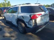 ✅ 2017 GMC Acadia SLE • VIN: 1GKKNLLS9HZ322625 • Лот: 42342082. Опубликован ранее на IAAI с пробегом Не указан. Бесплатный доступ к архиву аукционных продаж из США и подробный отчёт об истории автомобиля на DreamBid. Изображение 3.