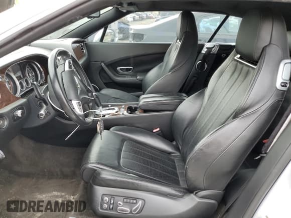 ✅ 2012 Bentley Continental GT • VIN: SCBGR3ZA2CC077346 • Lot: 49096205. Listed on Copart with 33,938 mi. Free auction sales archive from the USA and detailed vehicle history report at DreamBid. Image 7.