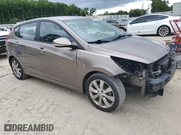 ✅ 2014 Hyundai Accent SE • VIN: KMHCU5AEXEU178275 • Лот: 67814014. Опубликован ранее на Copart с пробегом 151 286 миль. Бесплатный доступ к архиву аукционных продаж из США и подробный отчёт об истории автомобиля на DreamBid. Изображение 4.
