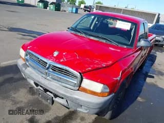 ✅ 2004 Dodge Dakota • VIN: 1D7GL12K84S590054 • Lot: 42271511. Wystawiony na IAAI z przebiegiem 73 713 mil. Bezpłatny archiwum sprzedaży aukcyjnych z USA i szczegółowy raport historii pojazdu na DreamBid. Zdjęcie 6.