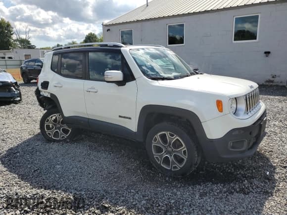 ✅ 2017 Jeep Renegade Limited • VIN: ZACCJBDB7HPF98269 • Lot: 71039635. Listed on Copart with 72,707 mi. Free auction sales archive from the USA and detailed vehicle history report at DreamBid. Image 4.