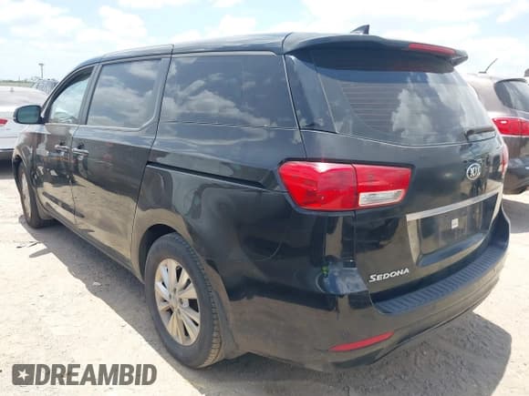 ✅ 2015 Kia Sedona L • VIN: KNDMA5C13F6025335 • Лот: 42443039. Опубликован ранее на IAAI с пробегом 182 177 миль. Бесплатный доступ к архиву аукционных продаж из США и подробный отчёт об истории автомобиля на DreamBid. Изображение 3.