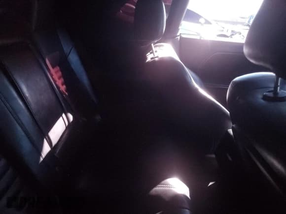 ✅ 2010 Dodge Challenger SE • VIN: 2B3CJ4DV1AH103496 • Lot: 87010934. Wystawiony na Copart z przebiegiem 190 016 mil. Bezpłatny archiwum sprzedaży aukcyjnych z USA i szczegółowy raport historii pojazdu na DreamBid. Zdjęcie 10.