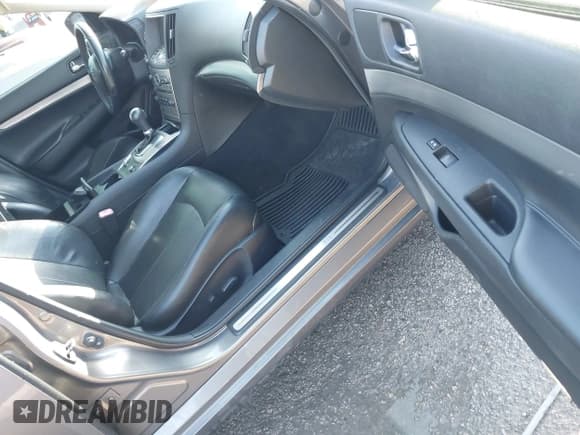 ✅ 2012 Infiniti G37 Journey • VIN: JN1CV6AP6CM627685 • Лот: 43705389. Опубликован ранее на IAAI с пробегом 234 005 миль. Бесплатный доступ к архиву аукционных продаж из США и подробный отчёт об истории автомобиля на DreamBid. Изображение 5.