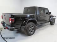 ✅ 2023 Jeep Gladiator Rubicon • VIN: 1C6JJTBGXPL543787 • Лот: 50946015. Опубликован ранее на Copart с пробегом 5 402 миль. Бесплатный доступ к архиву аукционных продаж из США и подробный отчёт об истории автомобиля на DreamBid. Изображение 3.