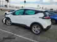 2023 Chevrolet Bolt EV 1LT z VIN 1G1FW6S05P4196182, wystawiony jako Copart lot #40241724 z przebiegiem Nie podano mil oraz . Historia ofert i sprzedaży dostępna na DreamBid. Obrazek 2.