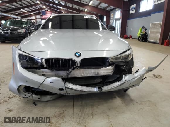 ✅ 2019 BMW 4 Series 430i xDrive • VIN: WBA4W5C56KAE43657 • Lot: 57573275. Listed on Copart with 166,658 mi. Free auction sales archive from the USA and detailed vehicle history report at DreamBid. Image 5.