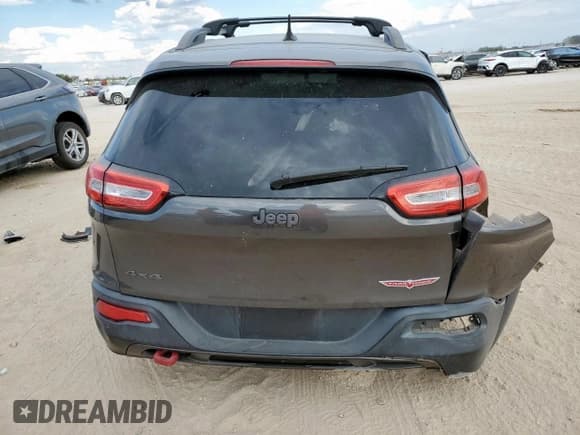 ✅ 2014 Jeep Cherokee Trailhawk • VIN: 1C4PJMBB8EW187381 • Лот: 86061905. Опубликован ранее на Copart с пробегом Не указан. Бесплатный доступ к архиву аукционных продаж из США и подробный отчёт об истории автомобиля на DreamBid. Изображение 6.