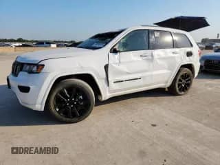 2022 Jeep Grand Cherokee Laredo X with VIN 1C4RJEAG3NC180996, listed as a Copart auction lot 69230445 with 28,632 mi miles and Clean title. Bid and sale history available at DreamBid. Image 1.
