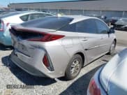 ✅ 2021 Toyota Prius LE • VIN: JTDKAMFP5M3167430 • Lot: 42462853. Wystawiony na IAAI z przebiegiem 70 492 mil. Bezpłatny archiwum sprzedaży aukcyjnych z USA i szczegółowy raport historii pojazdu na DreamBid. Zdjęcie 4.