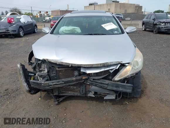 2011 Hyundai Sonata Limited с VIN 5NPEC4AB6BH214775, выставлен на аукционе IAAI как лот 43317723 с пробегом 114 161 миль миль и . История ставок и продаж доступна на DreamBid. Изображение 11.