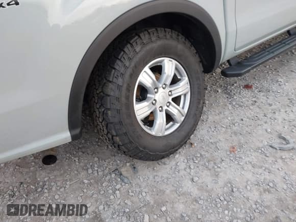 ✅ 2021 Ford Ranger XLT • VIN: 1FTER4FH5MLD58134 • Lot: 43637017. Wystawiony na IAAI z przebiegiem 55 892 mil. Bezpłatny archiwum sprzedaży aukcyjnych z USA i szczegółowy raport historii pojazdu na DreamBid. Zdjęcie 20.