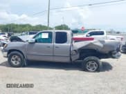 ✅ 2001 Toyota Tundra SR5 • VIN: 5TBRT34191S162686 • Лот: 42766744. Опубликован ранее на IAAI с пробегом 271 298 миль. Бесплатный доступ к архиву аукционных продаж из США и подробный отчёт об истории автомобиля на DreamBid. Изображение 14.