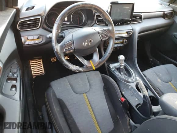 2020 Hyundai Veloster Turbo R-Spec z VIN KMHTH6AB5LU024084, wystawiony jako Copart lot #88993515 z przebiegiem 42 188 mil mil oraz Szkoda całkowita • Salvage title. Historia ofert i sprzedaży dostępna na DreamBid. Obrazek 8.