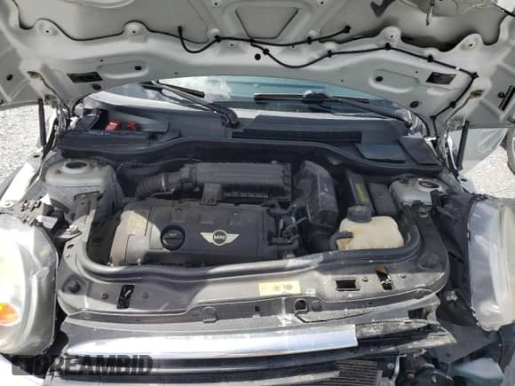 2012 MINI Hardtop с VIN WMWSU3C54CT186406, выставлен на аукционе Copart как лот 60940305 с пробегом 106 819 миль миль и Списание • Salvage title. История ставок и продаж доступна на DreamBid. Изображение 12.