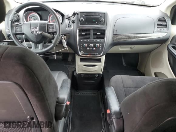 ✅ 2011 Dodge Grand Caravan Mainstreet • VIN: 2D4RN3DG1BR728620 • Лот: 85543755. Опубликован ранее на Copart с пробегом 75 766 миль. Бесплатный доступ к архиву аукционных продаж из США и подробный отчёт об истории автомобиля на DreamBid. Изображение 8.