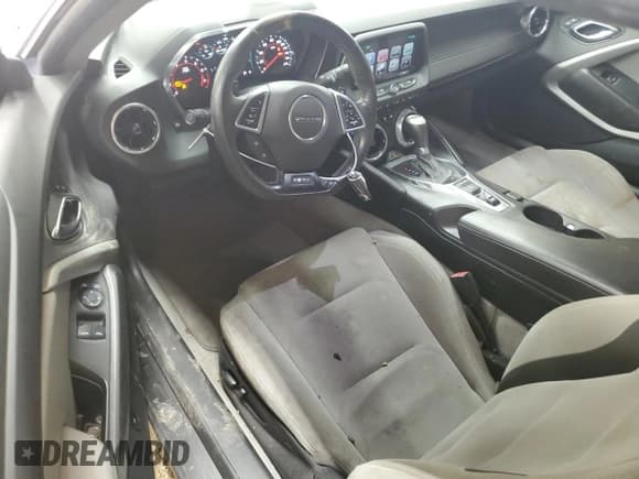 ✅ 2017 Chevrolet Camaro 1SS • VIN: 1G1FF1R72H0163915 • Лот: 82196605. Опубликован ранее на Copart с пробегом 129 072 миль. Бесплатный доступ к архиву аукционных продаж из США и подробный отчёт об истории автомобиля на DreamBid. Изображение 8.