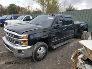 2016 Chevrolet Silverado 3500HD LTZ z VIN 1GC4K0E81GF226663, wystawiony jako Copart lot #78946654 z przebiegiem 216 906 mil mil oraz Czysty tytuł • Clean title. Historia ofert i sprzedaży dostępna na DreamBid. Obrazek 1.