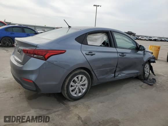 2020 Hyundai Accent SE z VIN 3KPC24A65LE115125, wystawiony jako Copart lot #42915904 z przebiegiem 52 946 mil mil oraz . Historia ofert i sprzedaży dostępna na DreamBid. Obrazek 3.