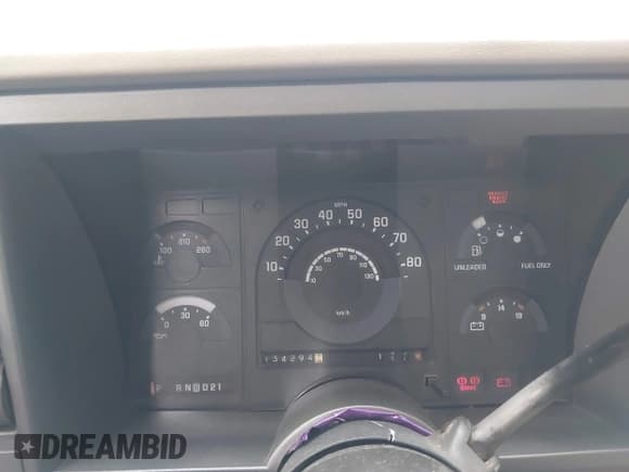 ✅ 1989 Chevrolet Silverado 2500 • VIN: 1GCFC24K6KZ180169 • Лот: 43747621. Опубликован ранее на IAAI с пробегом 134 294 миль. Бесплатный доступ к архиву аукционных продаж из США и подробный отчёт об истории автомобиля на DreamBid. Изображение 7.