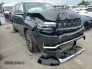 ✅ 2022 Jeep Grand Wagoneer Series II • VIN: 1C4SJVFJ0NS183270 • Lot: 59934542. Wystawiony na Copart z przebiegiem 472 mil. Bezpłatny archiwum sprzedaży aukcyjnych z USA i szczegółowy raport historii pojazdu na DreamBid. Zdjęcie 11.