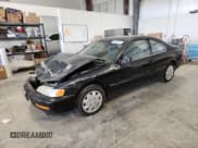 ✅ 1996 Honda Accord LX • VIN: 1HGCD7234TA039823 • Lot: 92165155. Listed on Copart with 186,961 mi. Free auction sales archive from the USA and detailed vehicle history report at DreamBid. Image 1.