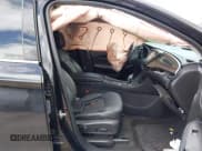 ✅ 2019 Buick Envision Premium • VIN: LRBFX3SXXKD014919 • Lot: 42038918. Wystawiony na IAAI z przebiegiem 334 mil. Bezpłatny archiwum sprzedaży aukcyjnych z USA i szczegółowy raport historii pojazdu na DreamBid. Zdjęcie 5.