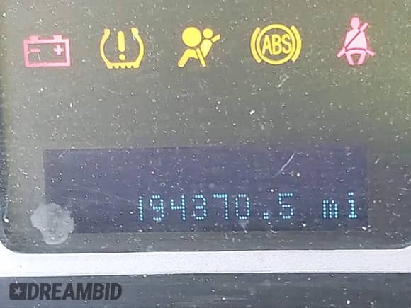 2010 Mercury Mariner Premier z VIN 4M2CN9HGXAKJ16116, wystawiony jako IAAI lot #43140056 z przebiegiem 194 370 mil mil oraz . Historia ofert i sprzedaży dostępna na DreamBid. Obrazek 16.