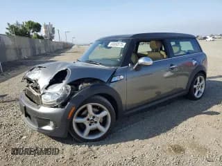 ✅ 2009 MINI Clubman S • VIN: WMWMM335X9TP91113 • Lot: 60660575. Wystawiony na Copart z przebiegiem 113 346 mil. Bezpłatny archiwum sprzedaży aukcyjnych z USA i szczegółowy raport historii pojazdu na DreamBid. Zdjęcie 1.