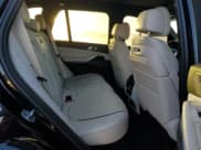 ✅ 2019 BMW X5 xDrive40i • VIN: 5UXCR6C57KLL12944 • Lot: 91248565. Wystawiony na Copart z przebiegiem 116 821 mil. Bezpłatny archiwum sprzedaży aukcyjnych z USA i szczegółowy raport historii pojazdu na DreamBid. Zdjęcie 11.